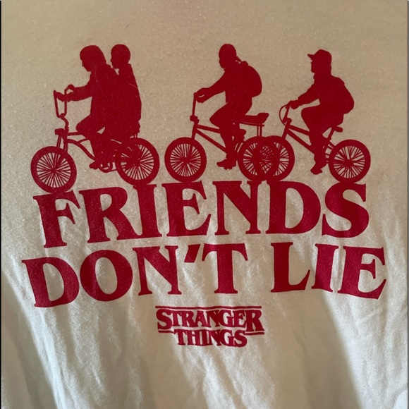 Stranger Things T-Shirt - Picture 3 of 7